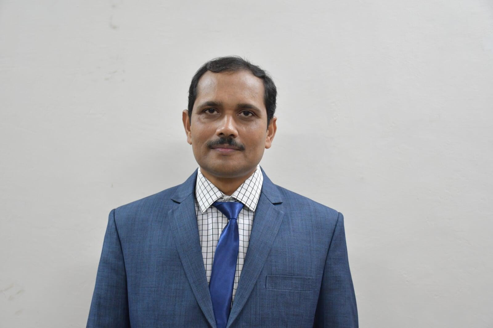 Dr. Praveen Chandra Jha B.Tech Civil Engineering Faculty at ITS