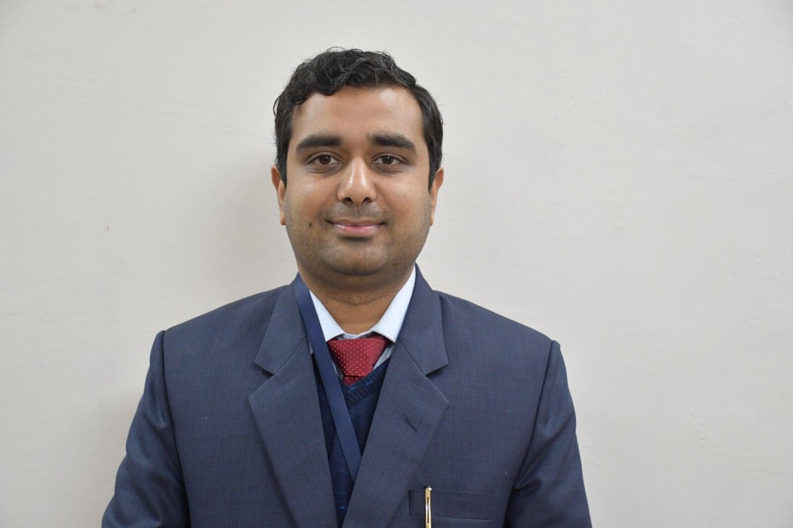 Dr. Kamal Gupta Management MBA Faculty at ITS