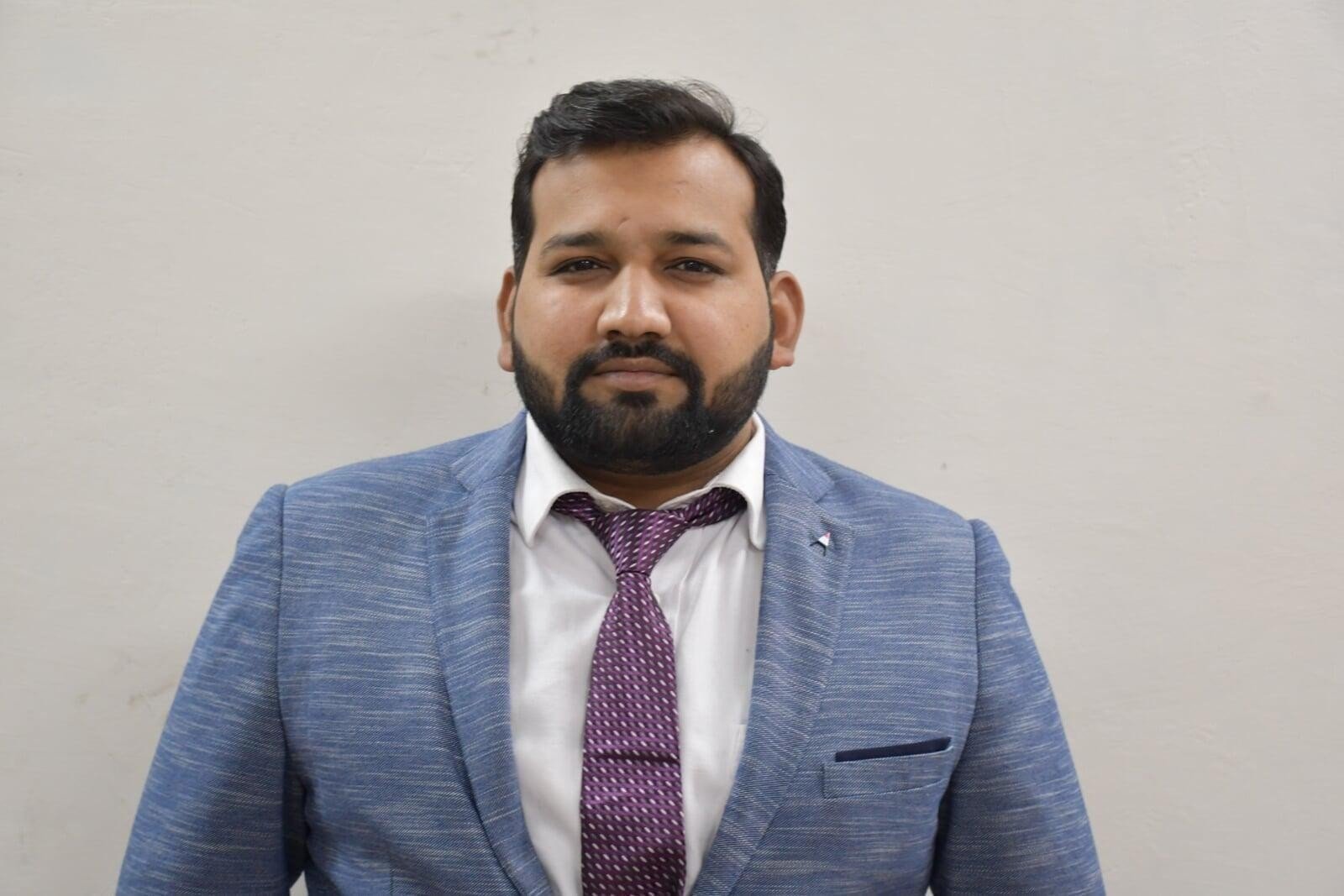 Mr. Chetan Dixit